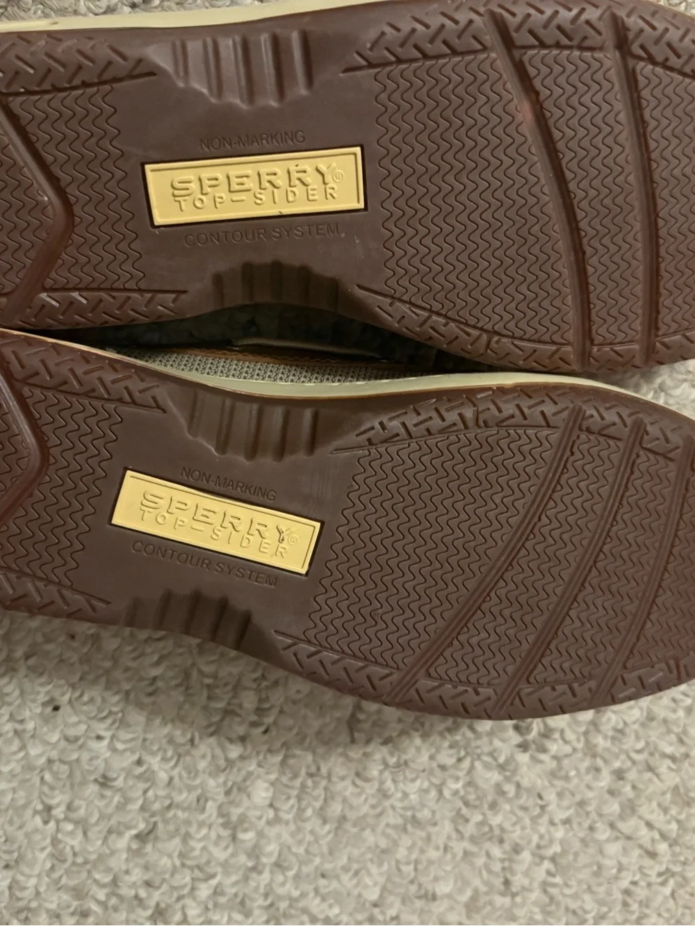 Sperry Men’s Brown Leather Lace-Up Loafers.